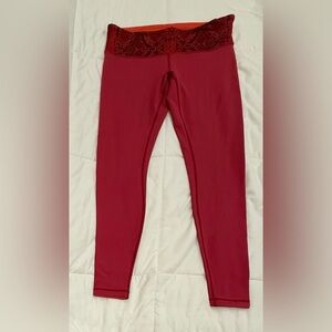 **Lululemon Red/Burgundy Snakeskin Print Leggings – Size 12**